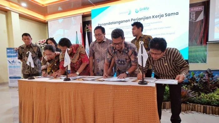5 SMK di Jawa Tengah menjalin kerja sama dengan PT Bisa Ruang Nuswantoro (Biru) untuk menyalurkan tenaga kerja.